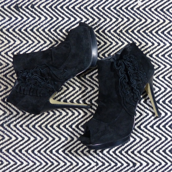 Bakers Shoes - BAKERS Suede Booties